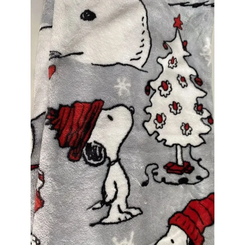 Peanuts Snoopy Snowman Throw Blanket Christmas Tree Snow Skiing‎ Ice Skating NEW